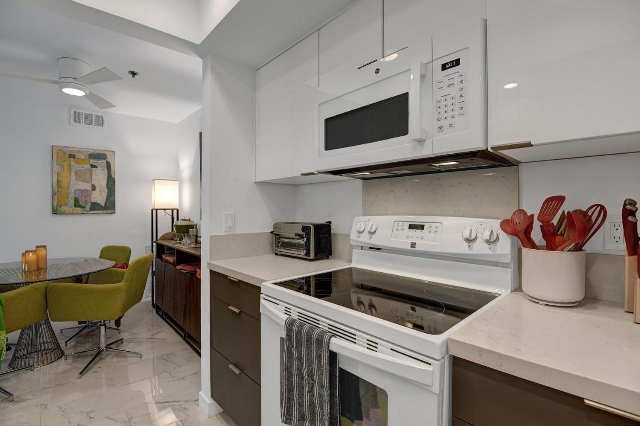 Modern Plaza Villas Oasis ปาล์มสปริงส์ ภายนอก รูปภาพ